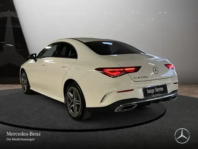 Mercedes-Benz CLA 250