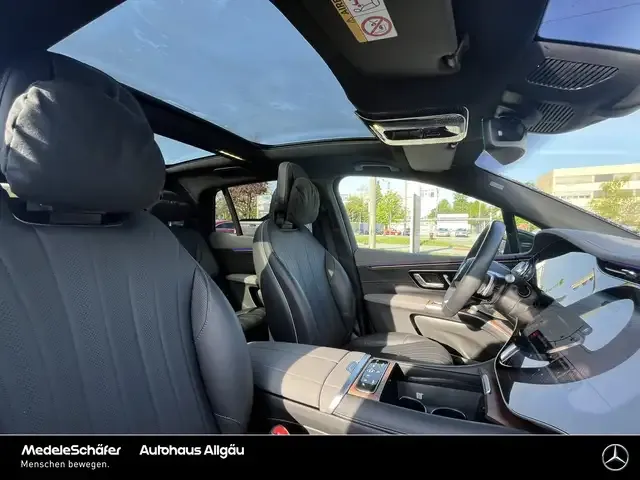 Mercedes-Benz EQS SUV