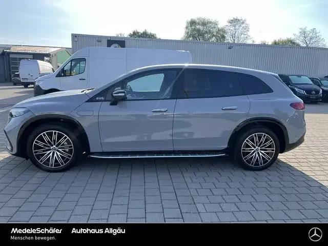 Mercedes-Benz EQS SUV