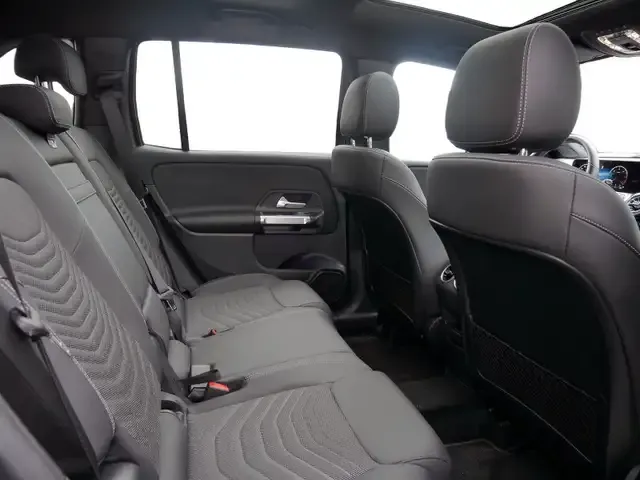 Mercedes-Benz GLB 200