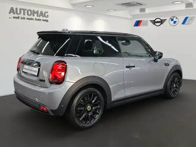 MINI Cooper SE