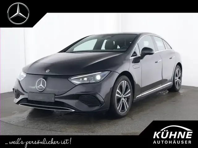 Mercedes-Benz EQE 300