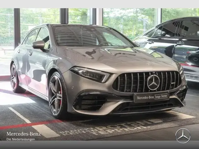 Mercedes-Benz A 45 AMG