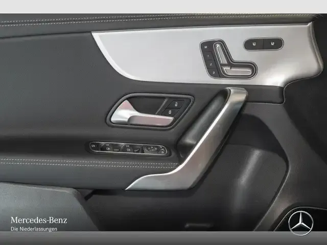 Mercedes-Benz A 45 AMG