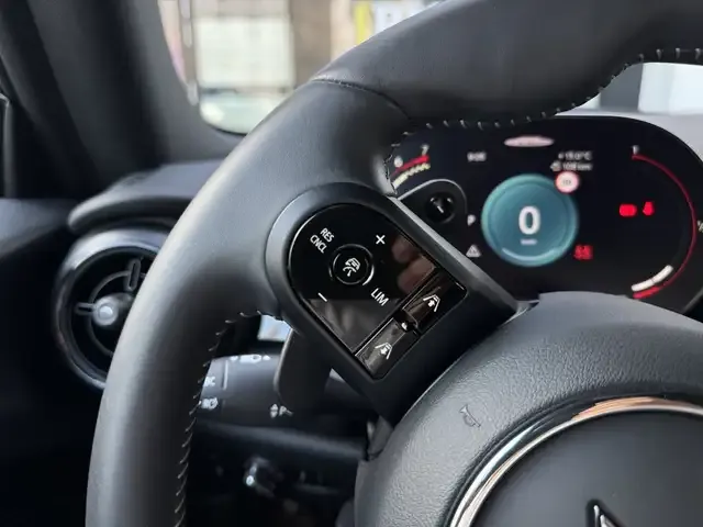 MINI John Cooper Works Cabrio