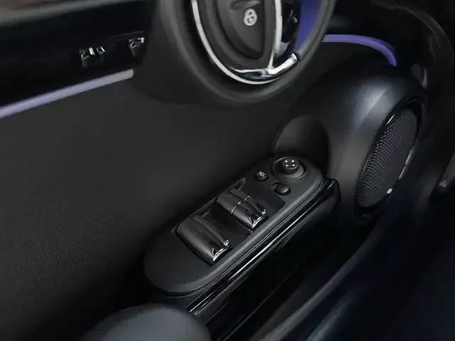 MINI John Cooper Works Cabrio