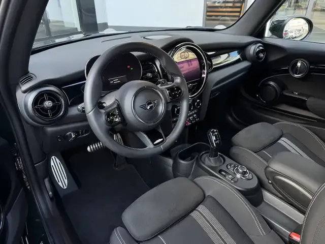 MINI John Cooper Works Cabrio