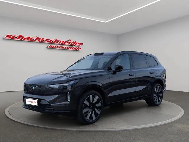 Volvo EX90