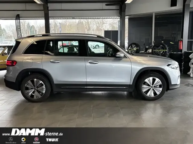 Mercedes-Benz EQB 350