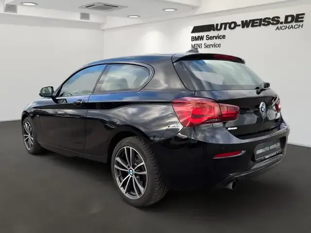 BMW 118