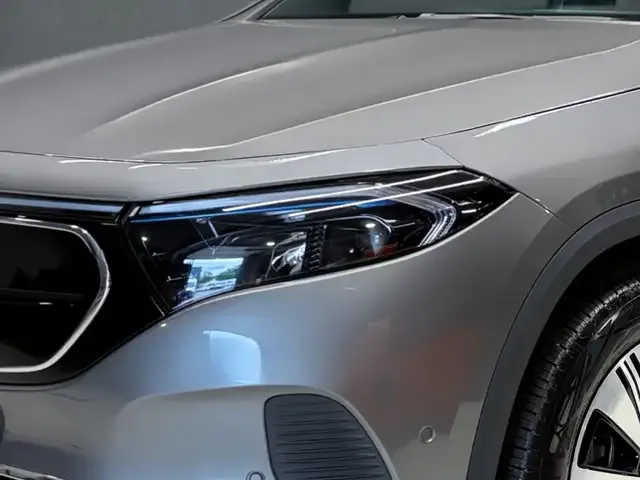 Mercedes-Benz EQA 300