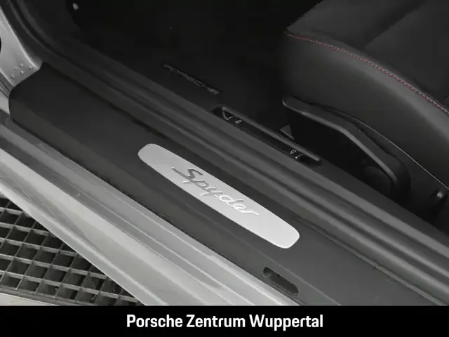 Porsche 718 Spyder
