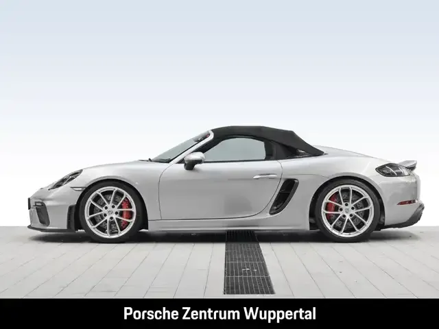 Porsche 718 Spyder