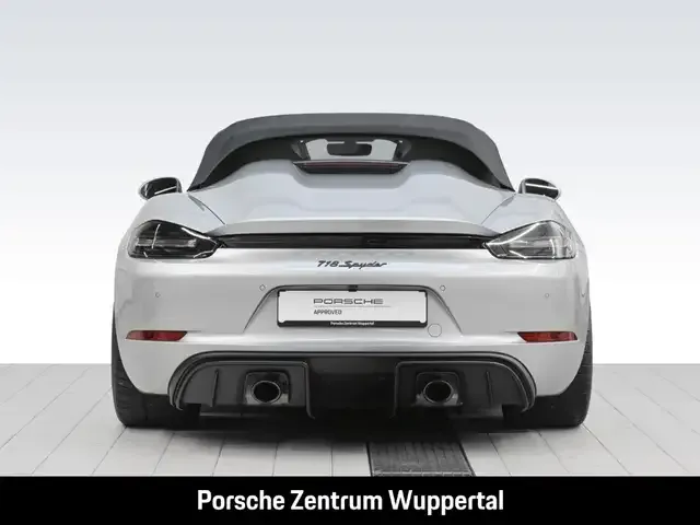 Porsche 718 Spyder