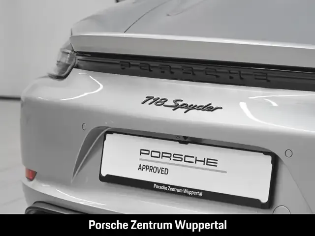 Porsche 718 Spyder