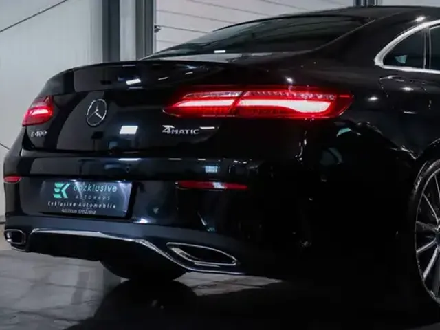 Mercedes-Benz E 400