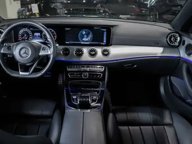 Mercedes-Benz E 400
