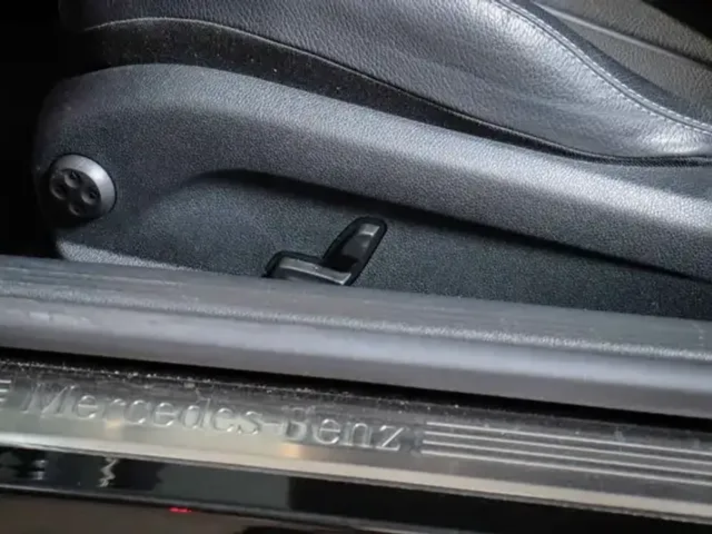 Mercedes-Benz E 400