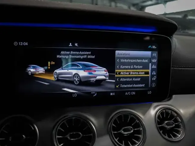 Mercedes-Benz E 400