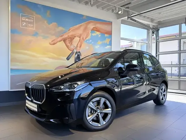 BMW 218