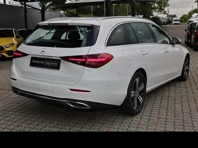 Mercedes-Benz C 200