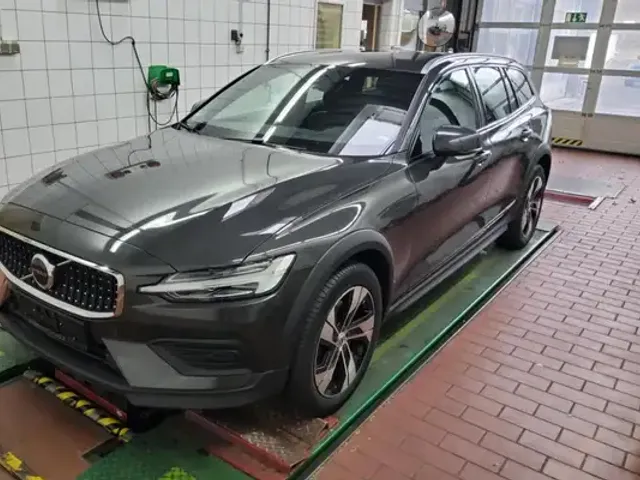 Volvo V60 Cross Country