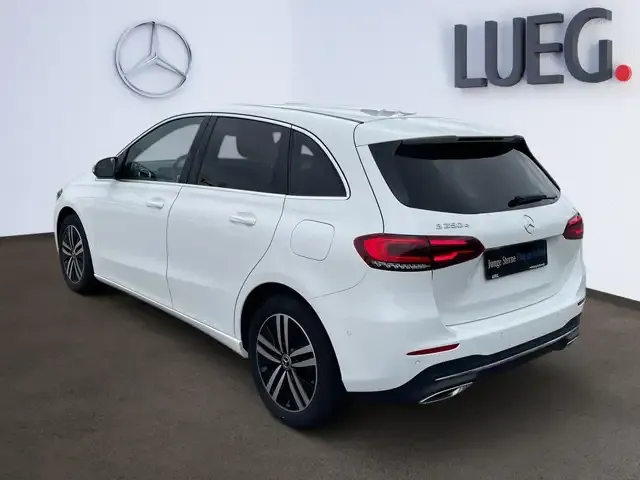 Mercedes-Benz B 250