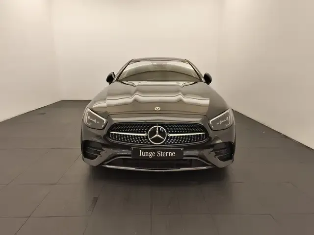 Mercedes-Benz E 400