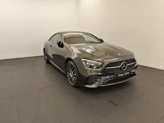 Mercedes-Benz E 400