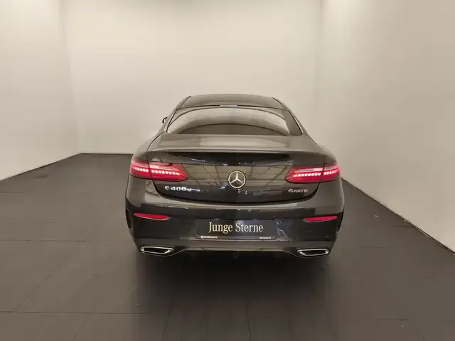 Mercedes-Benz E 400