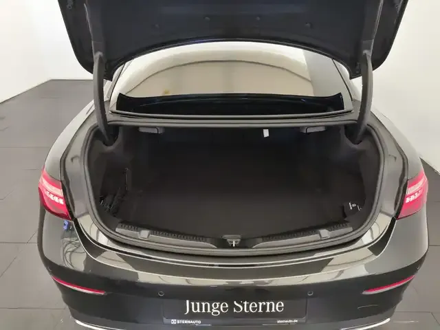 Mercedes-Benz E 400