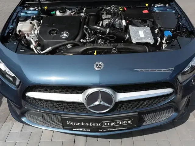 Mercedes-Benz A 250