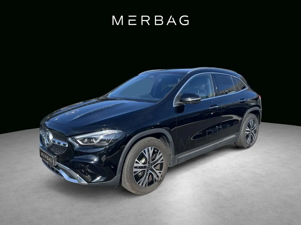 Mercedes-Benz GLA 200