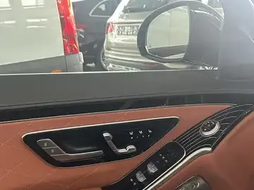 Mercedes-Benz S 580