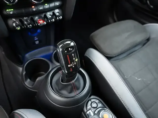 MINI John Cooper Works Cabrio