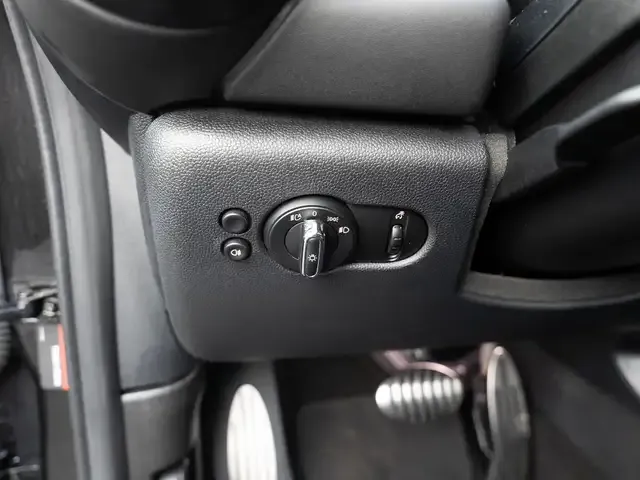 MINI John Cooper Works Cabrio