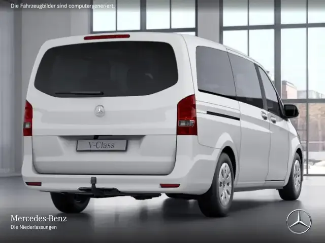 Mercedes-Benz V 220