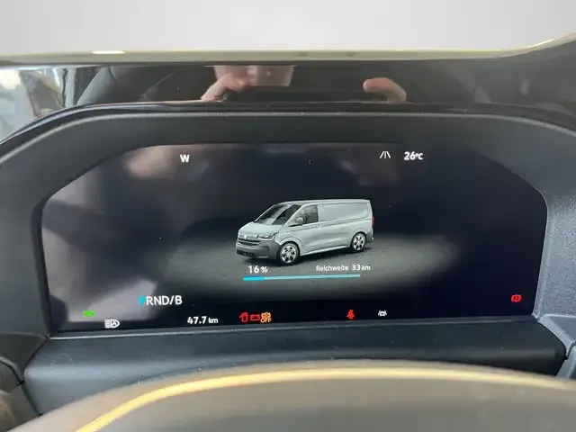 Volkswagen T7 Caravelle