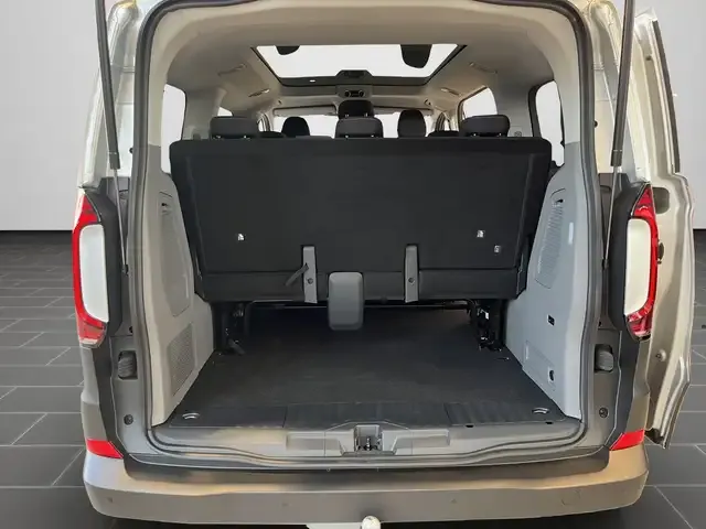 Volkswagen T7 Caravelle