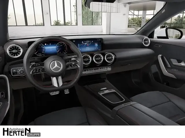 Mercedes-Benz CLA 220