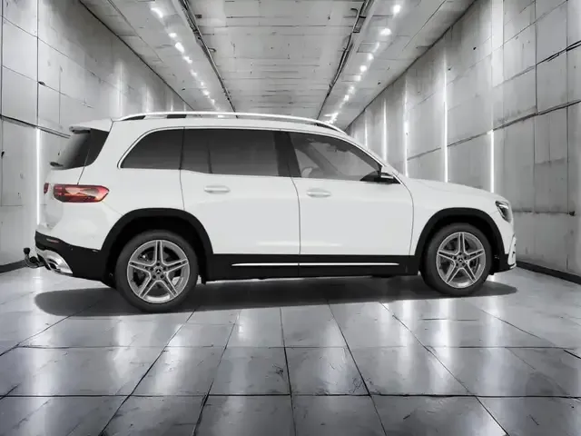 Mercedes-Benz GLB 220