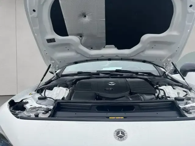 Mercedes-Benz CLE 200