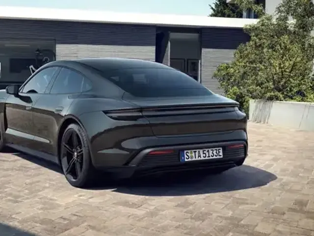 Porsche Taycan