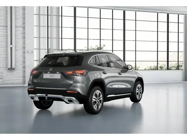 Mercedes-Benz GLA 200