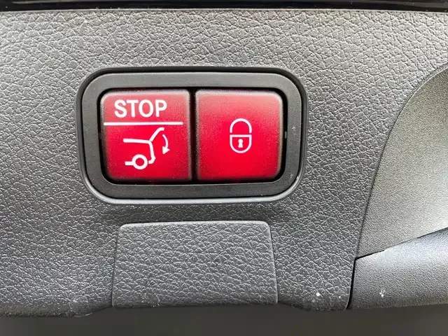 Mercedes-Benz Sonstiges