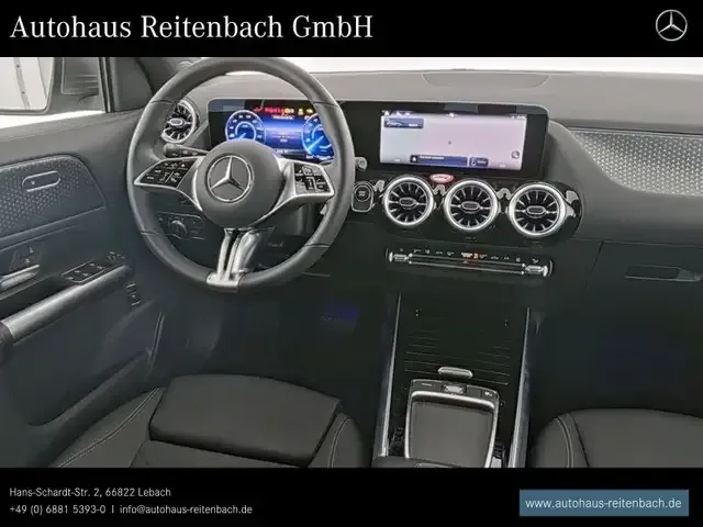 Mercedes-Benz EQA 250