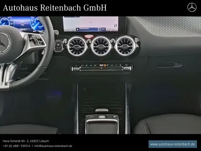 Mercedes-Benz EQA 250