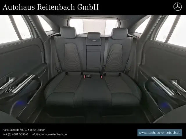 Mercedes-Benz EQA 250