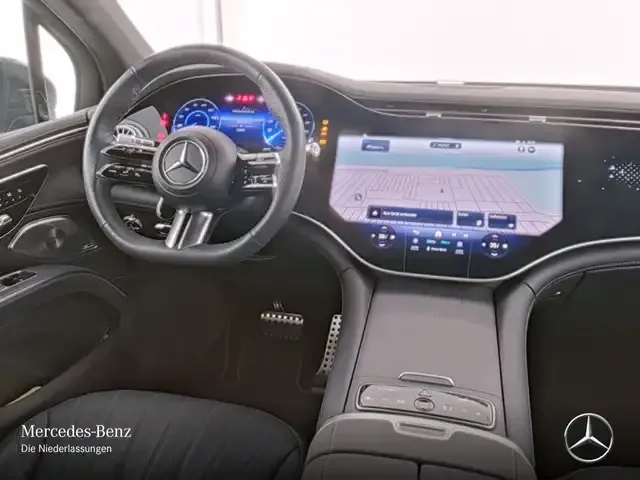 Mercedes-Benz EQS SUV