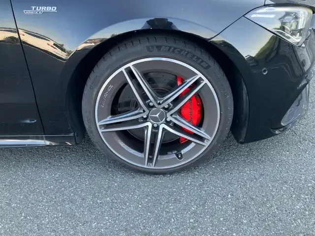 Mercedes-Benz CLA 45 AMG